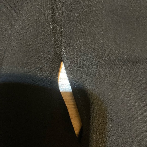 Ladies Size Medium Trina Turk Fringe Blouse - Picture 10 of 12